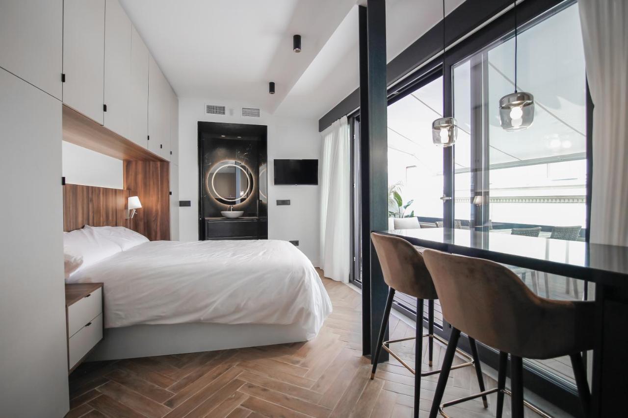 Ferienwohnung Duplex-Penthouse Cabo Noval, By Homing U Sevilla Exterior foto